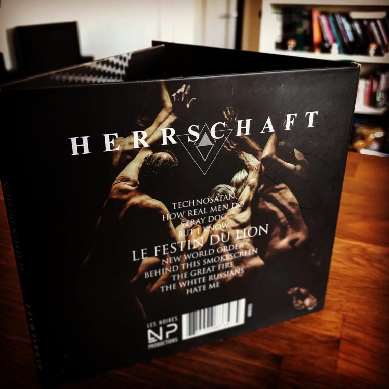 Lire la suite à propos de l’article HERRSCHAFT  : News/Visuel digipack du nouvel album « le Festin du Lion » !